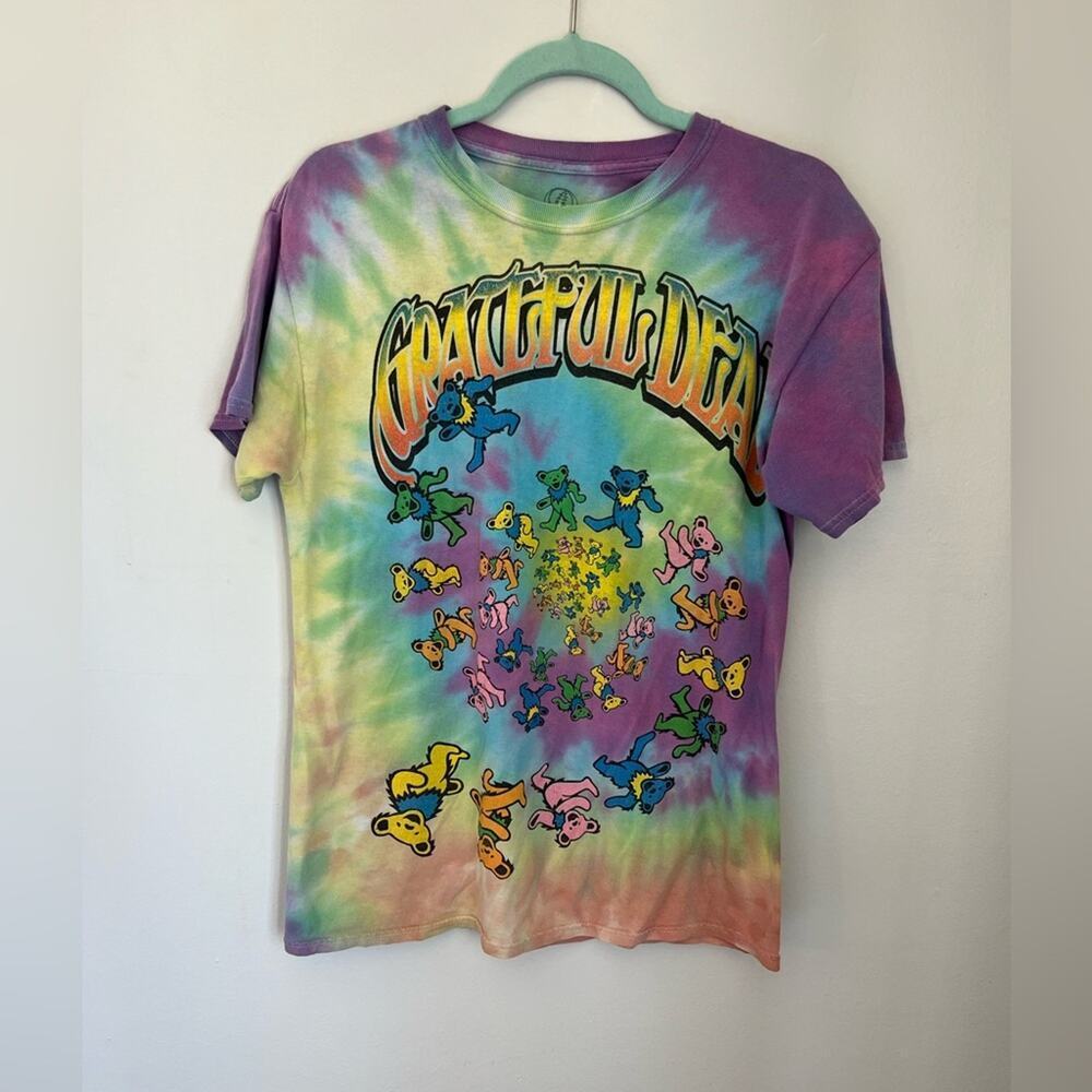Grateful Dead tee. Size L